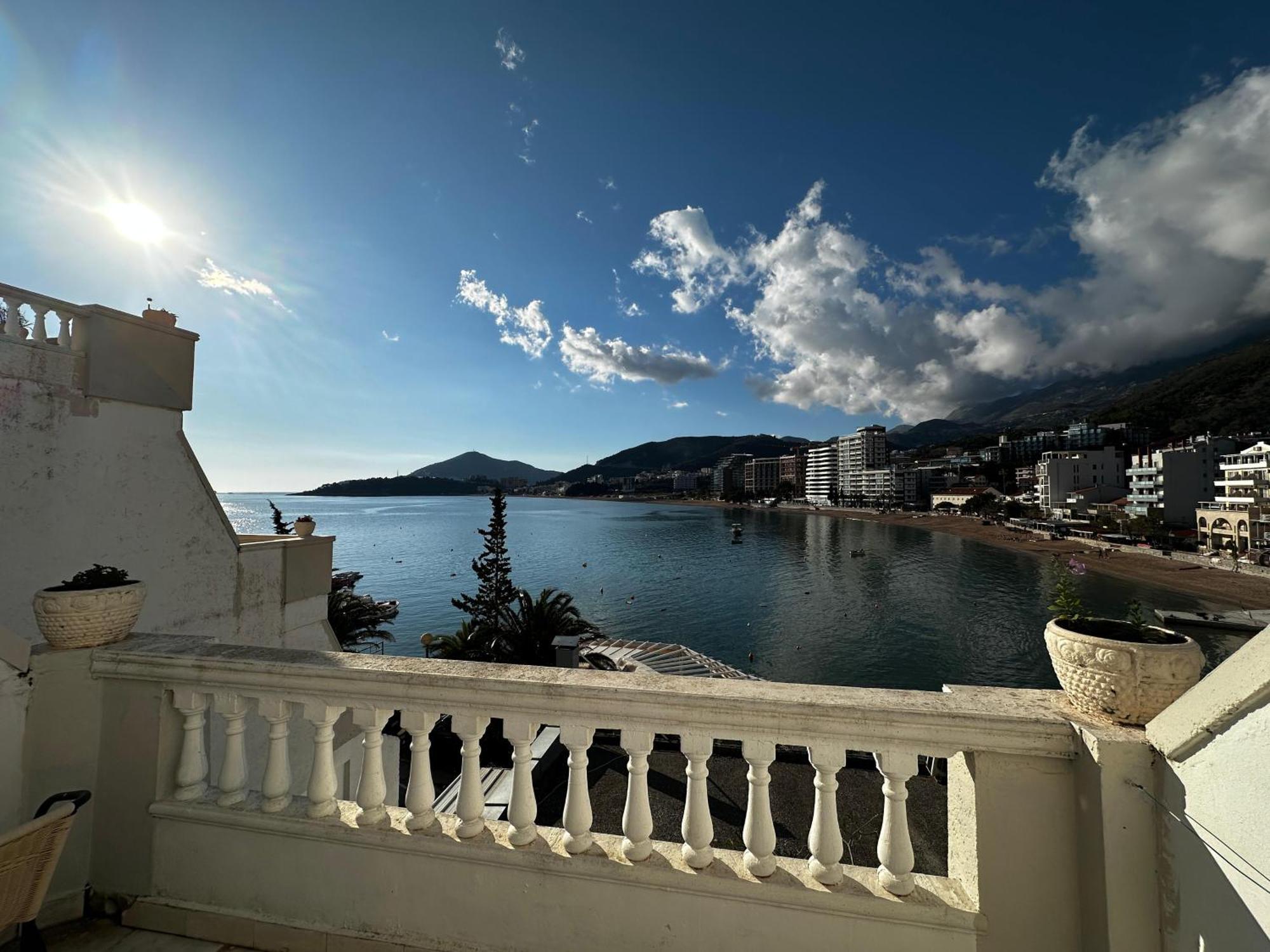 New Hotel Kuc By Marvel Budva Kültér fotó