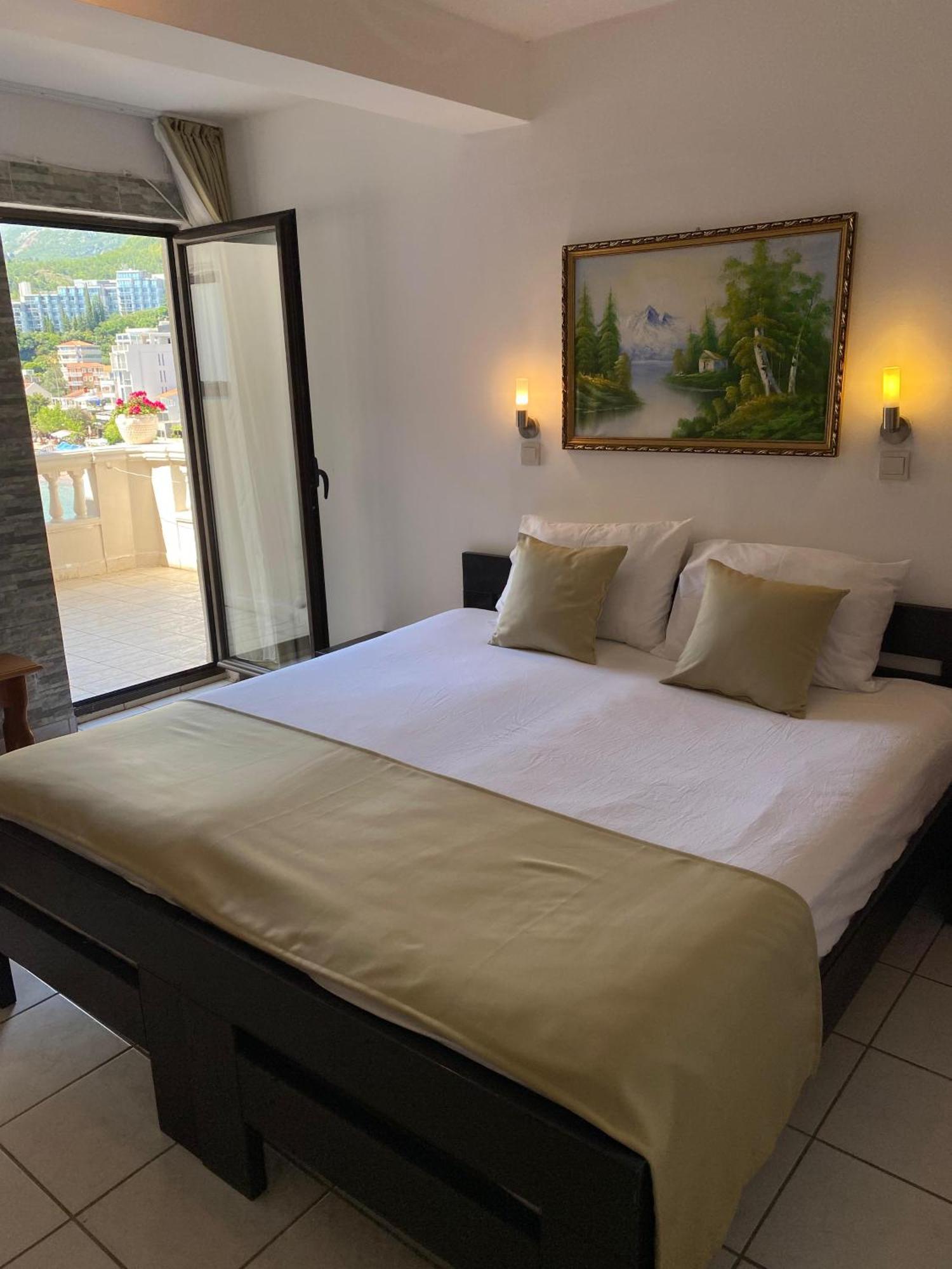 New Hotel Kuc By Marvel Budva Kültér fotó