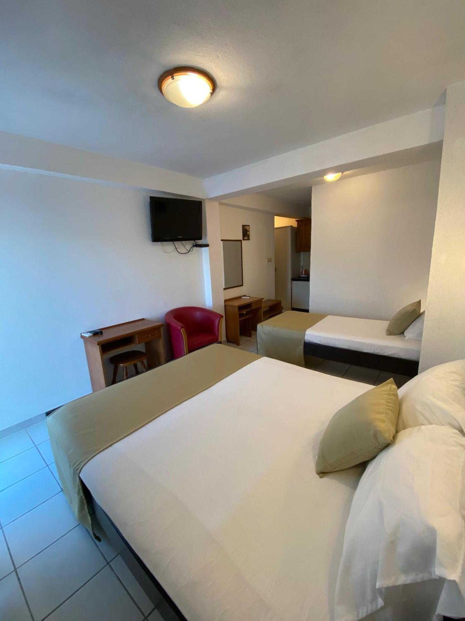 New Hotel Kuc By Marvel Budva Kültér fotó