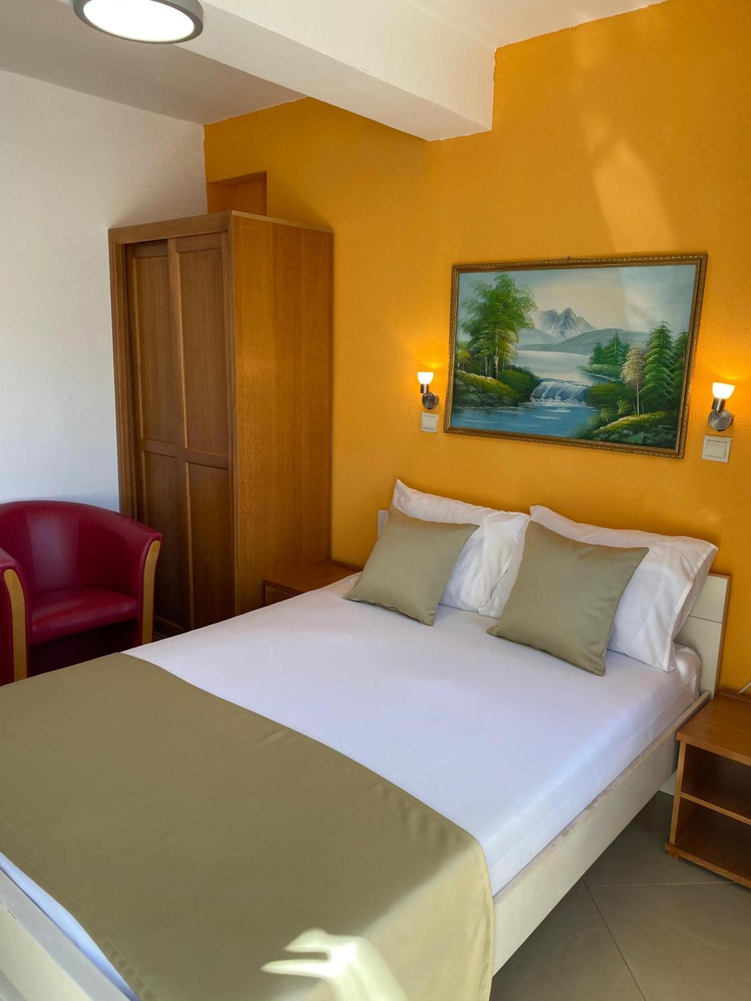 New Hotel Kuc By Marvel Budva Kültér fotó