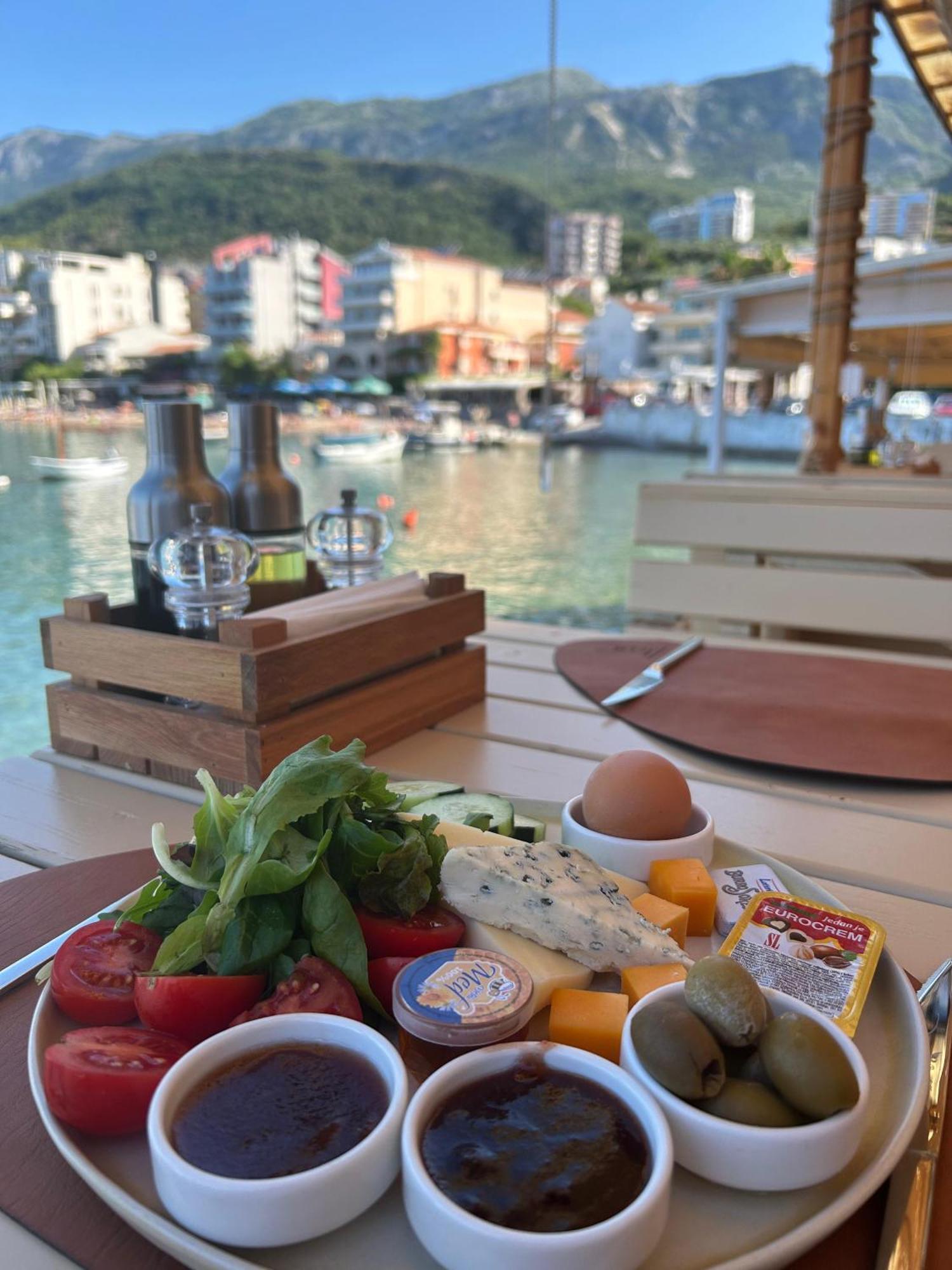 New Hotel Kuc By Marvel Budva Kültér fotó