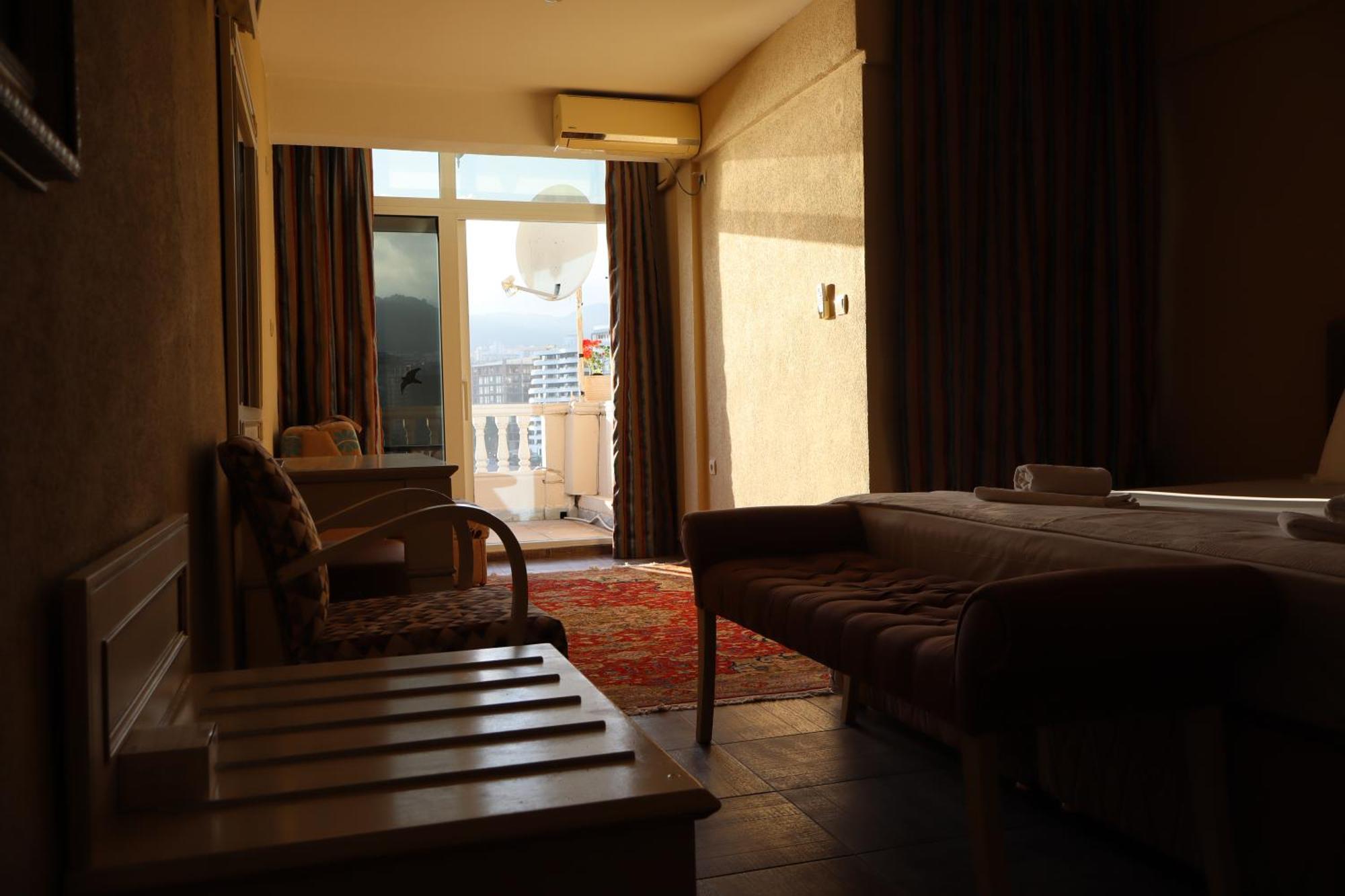 New Hotel Kuc By Marvel Budva Kültér fotó