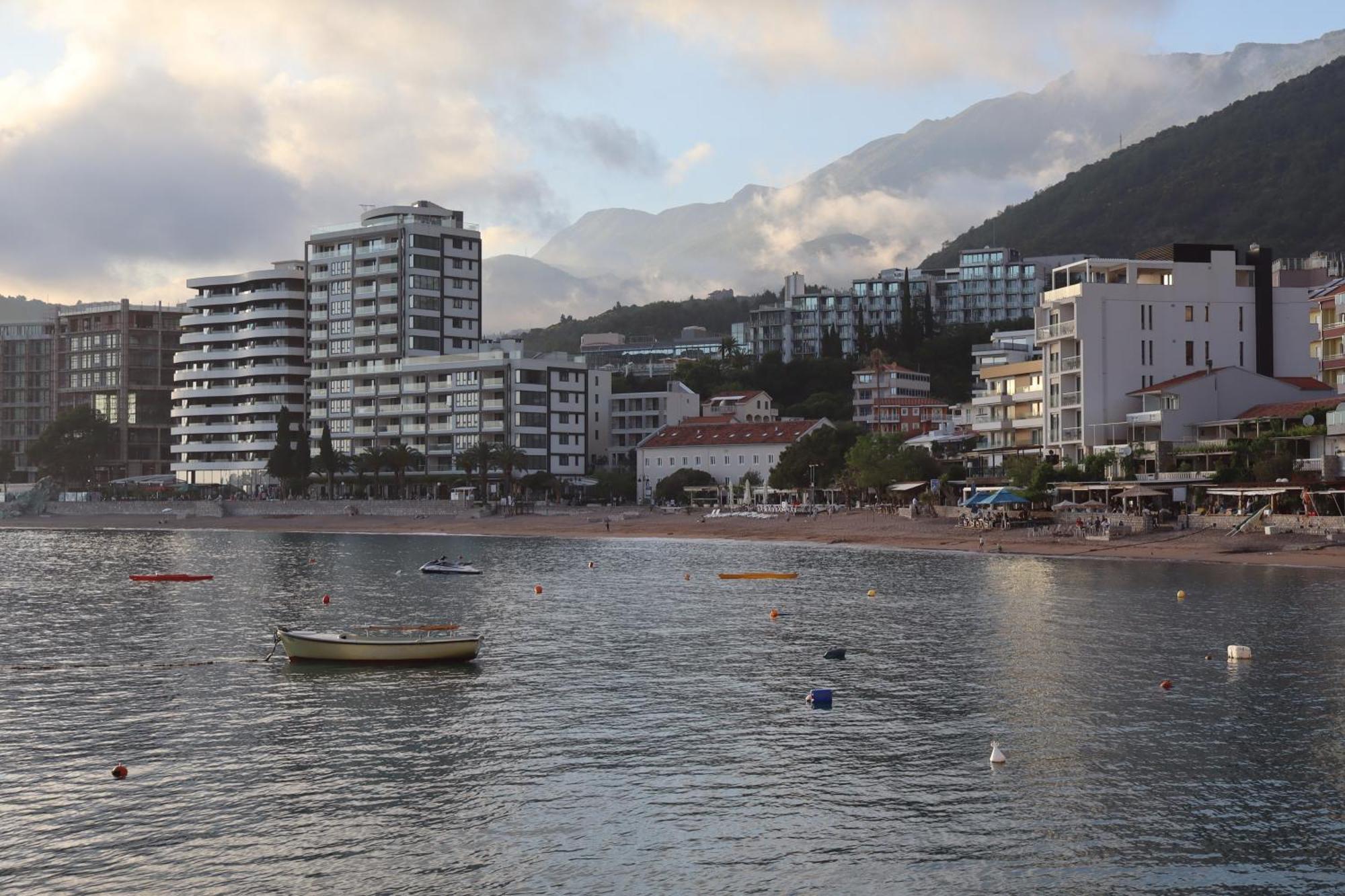 New Hotel Kuc By Marvel Budva Kültér fotó